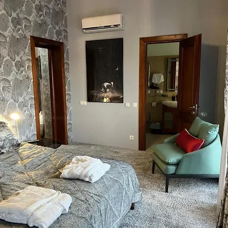 вершина Chalet *