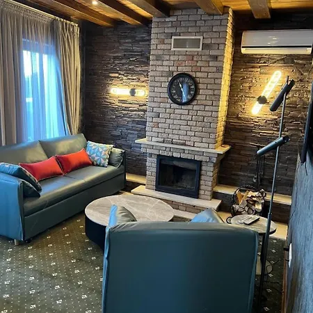 вершина Chalet Palyanytsya