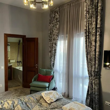 вершина Chalet *